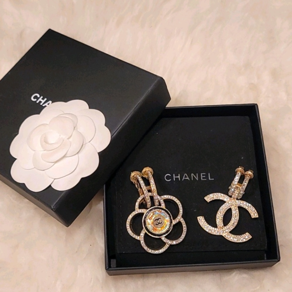 CHANEL earrings
